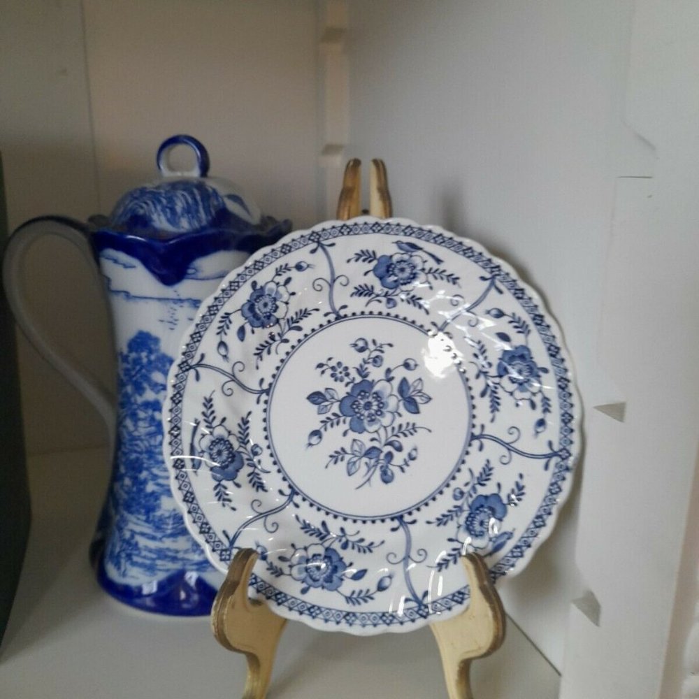 Vintage Johnson Bros. Indies Blue & White Bread & Butter plate Made in England